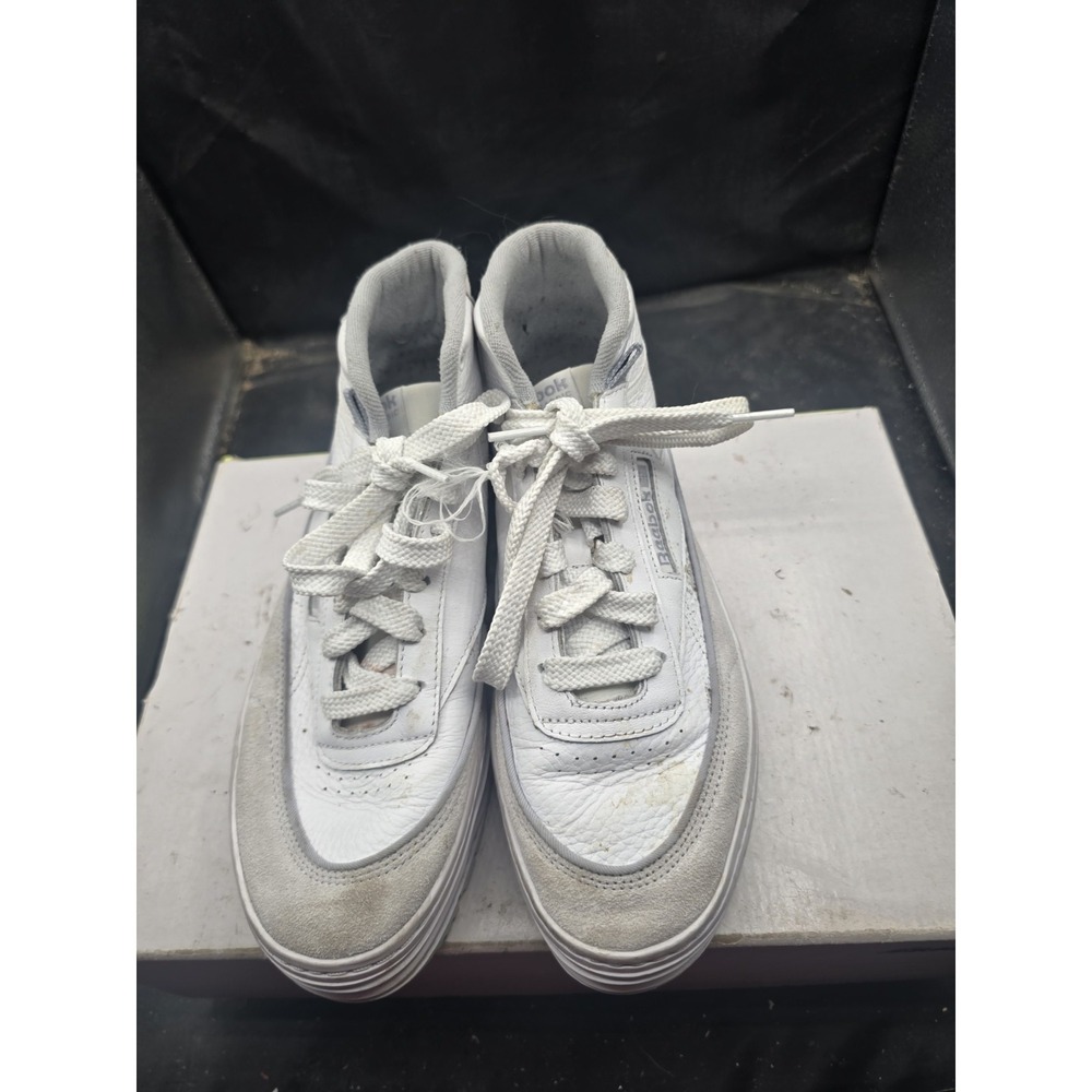 Reebok Boots Size 8.5 Women Lace Up